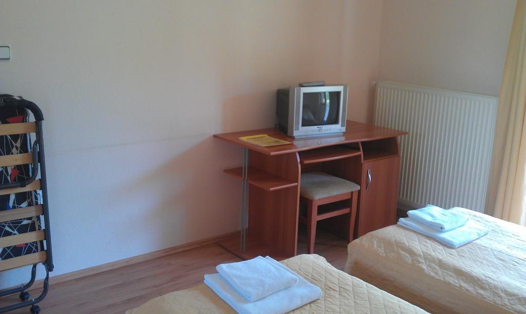 By The River Hotel Complex Balkanets  الغرفة الصورة